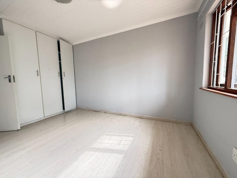 4 Bedroom Property for Sale in Bergzicht Western Cape